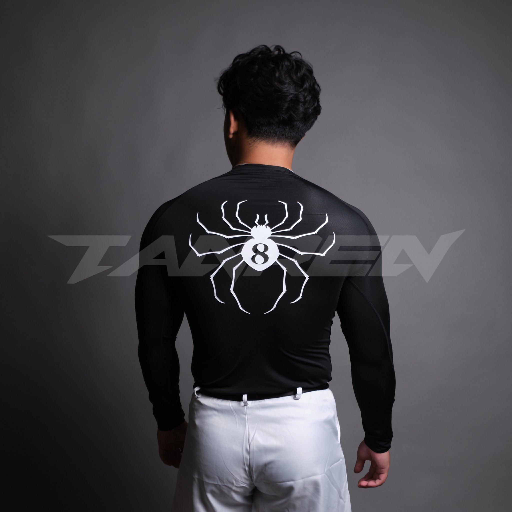 Spider 8 Compression Long Sleeve in Black